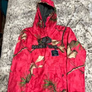 Womens Pink Camo Sweatahirt